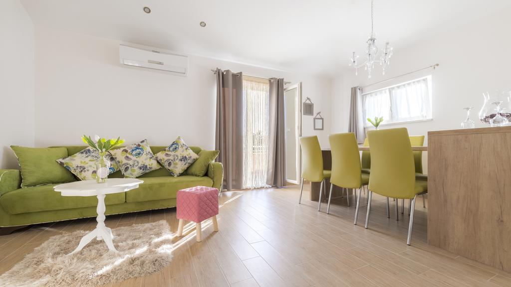 Apartment Libero Podstrana Exterior photo